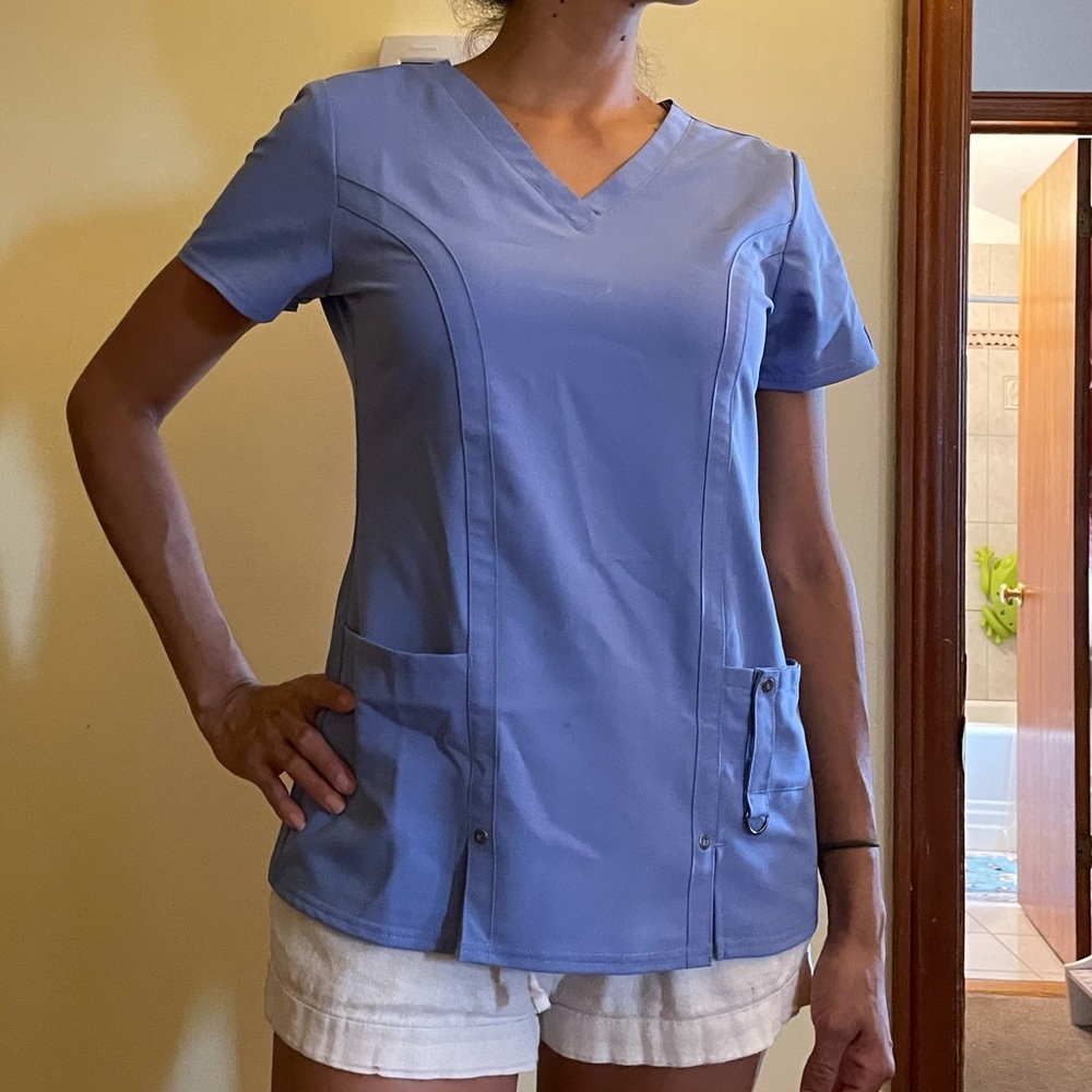 Women’s scrub